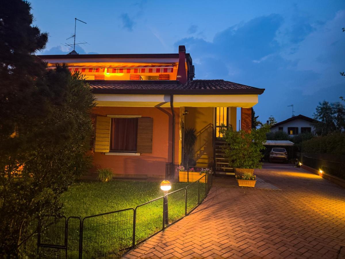 卡斯特努沃德加尔达 Casa Fanny酒店 外观 照片